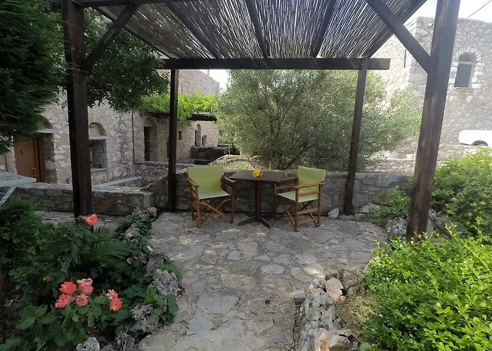 Avgonima All Seasons Hotel