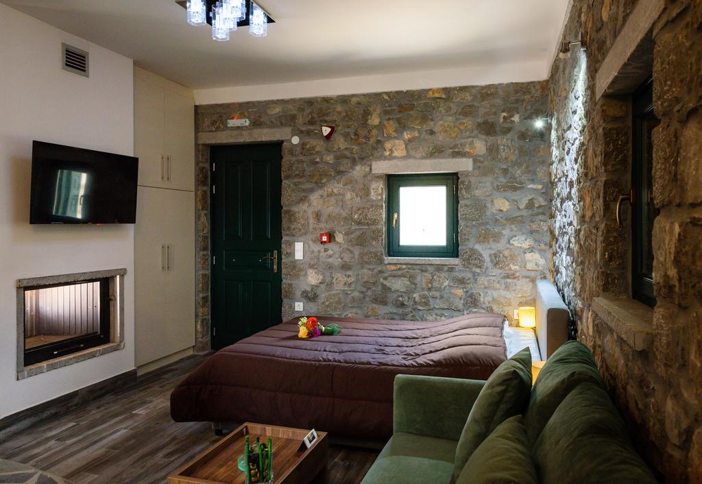Seasons Aparthotel 2*