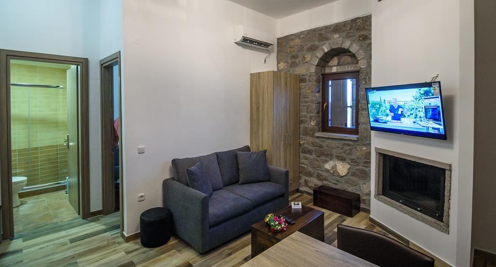 Seasons Aparthotel