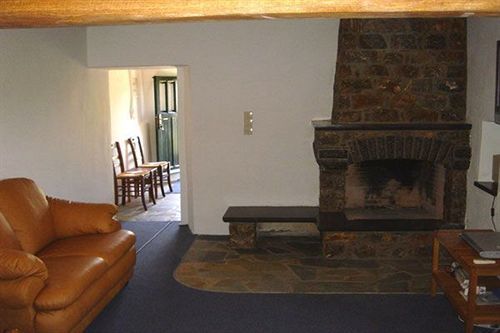 Seasons Aparthotel 2*